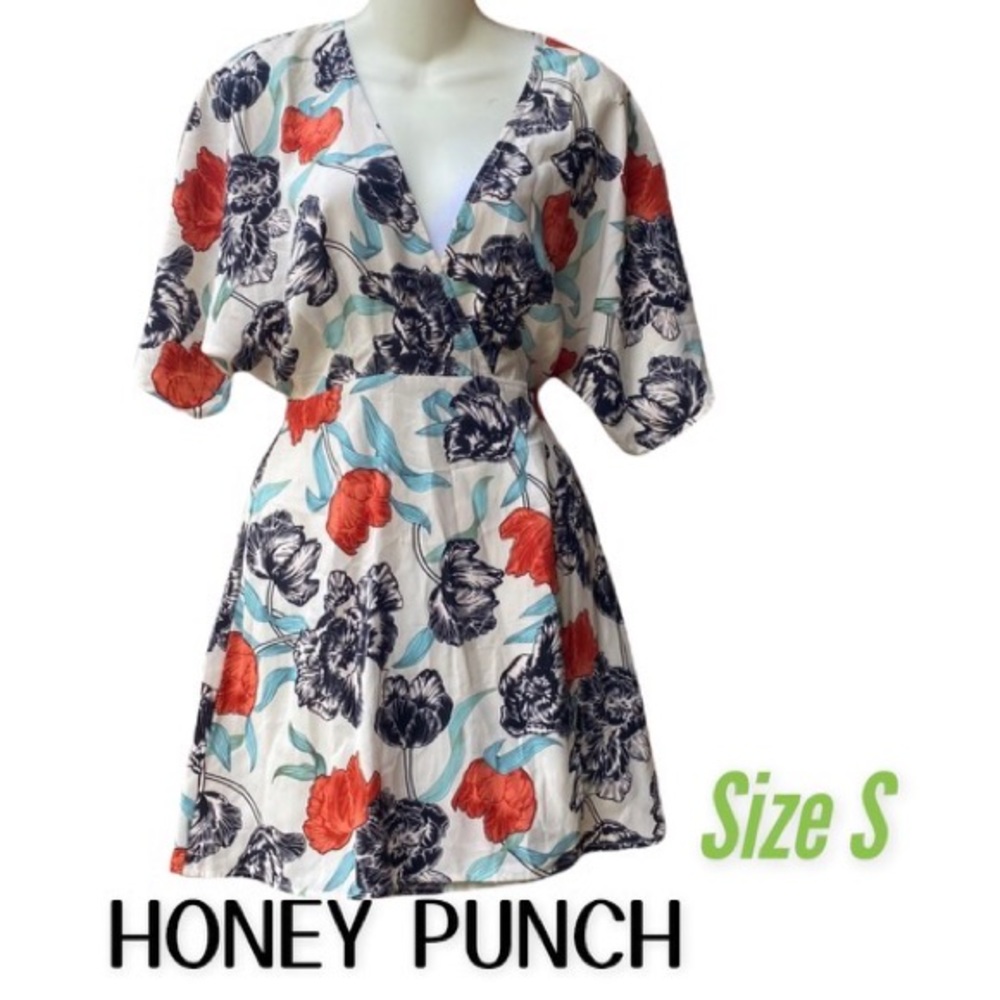 Honey Punch short floral dress